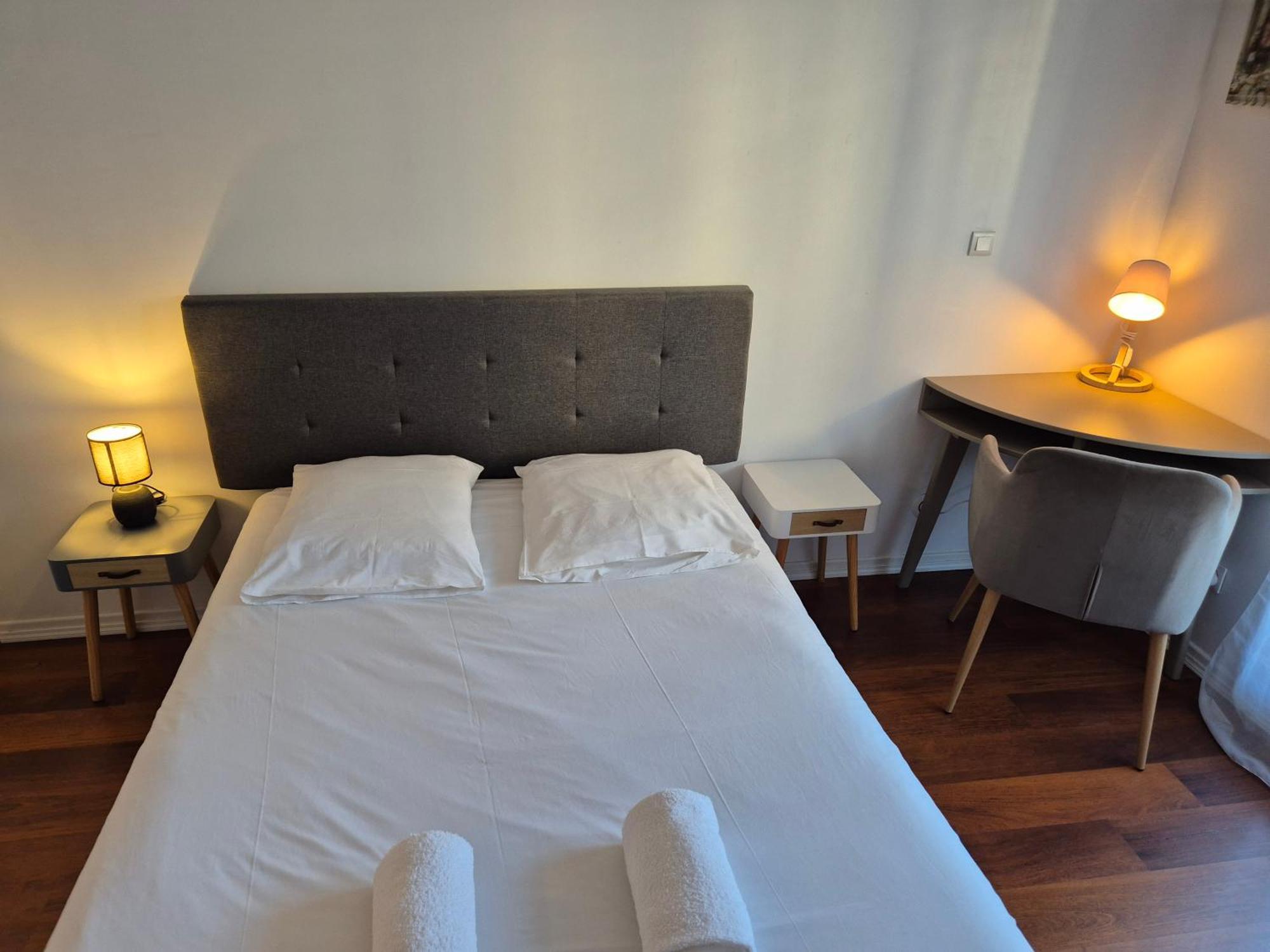Appartement Luxueux 100M² Bordeaux เลอบูสกาต์ ภายนอก รูปภาพ