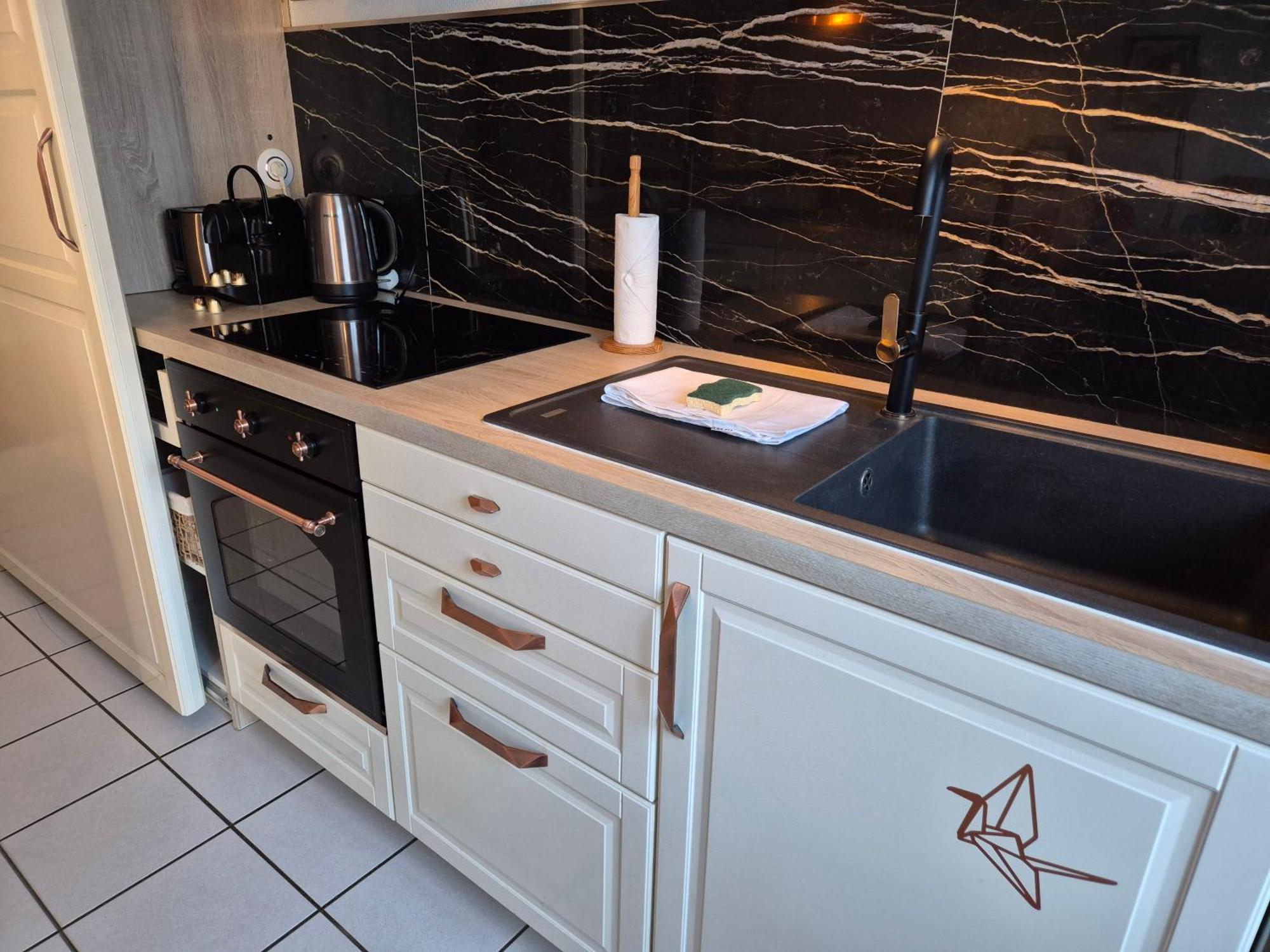 Appartement Luxueux 100M² Bordeaux เลอบูสกาต์ ภายนอก รูปภาพ