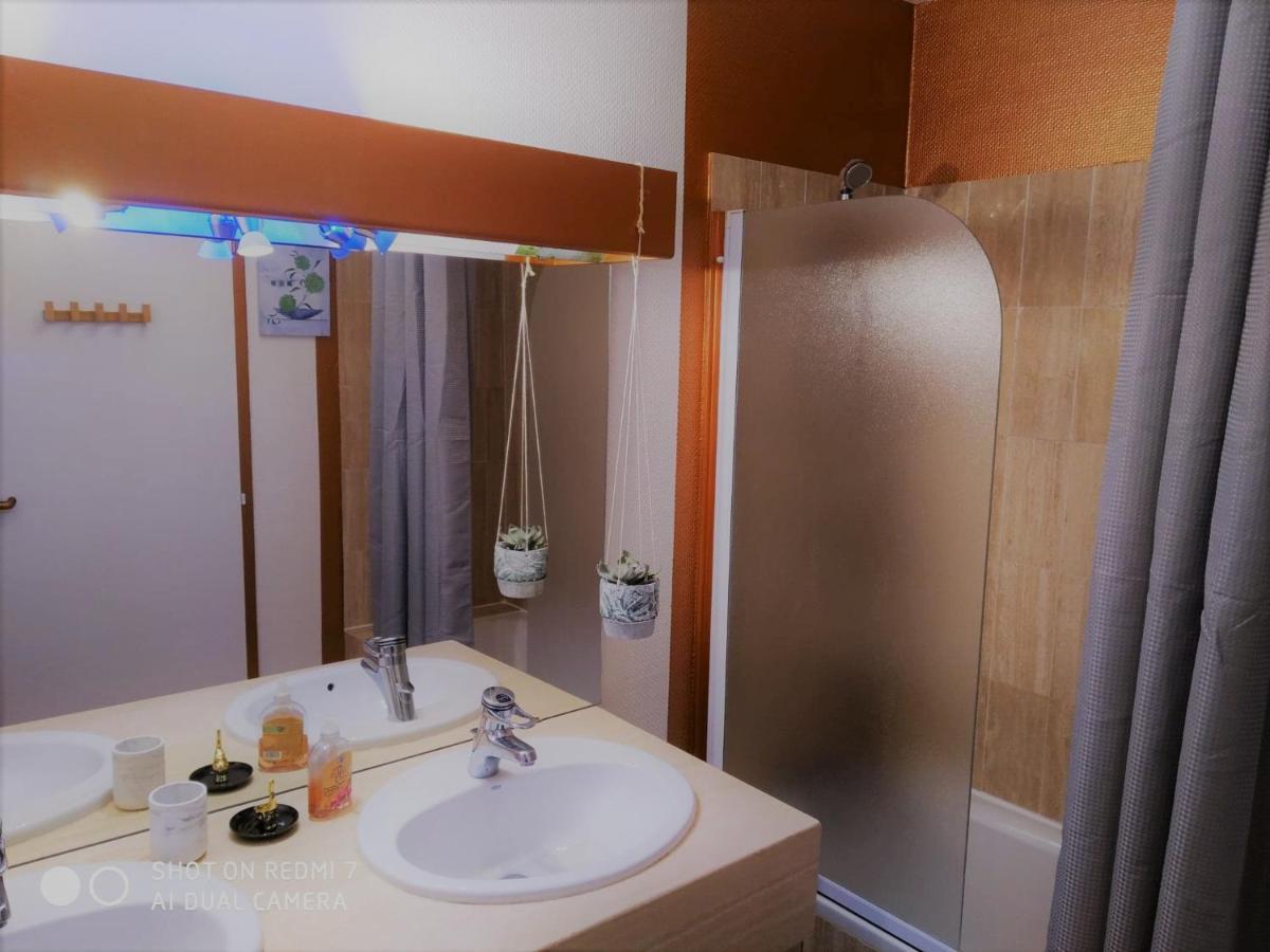 Appartement Luxueux 100M² Bordeaux เลอบูสกาต์ ภายนอก รูปภาพ